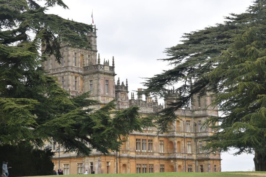 From London: Downton Abbey and Village Coach Tour - Should You Book This Downton Abbey and Village Coach Tour?