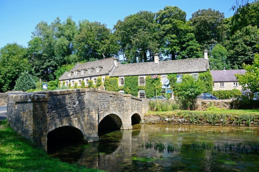 From London: Full-Day Cotswolds Small-Group Tour - Bourton-on-the-Water: stone bridges, river strolls, and lunch reality