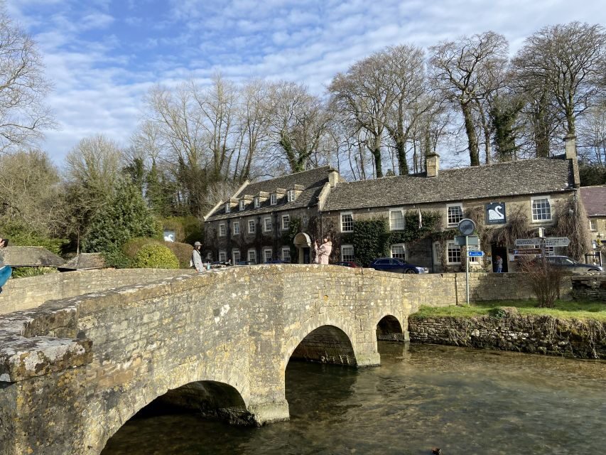 From London: Full-day Cotswolds Tour with Optional Lunch - Entering The Cotswolds From Victoria Coach Station (Without a Car)