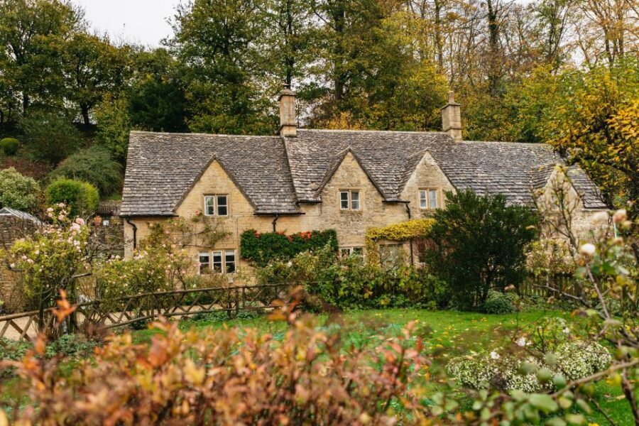From London: Full-day Cotswolds Tour with Optional Lunch - How the Coach Schedule Really Works (So You Don’t Feel Rushed)