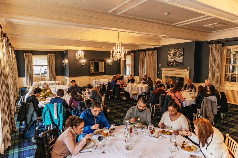 From London: Full-day Cotswolds Tour with Optional Lunch - Small Details That Can Change Your Day