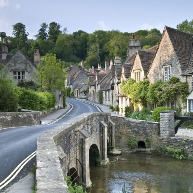 From London: Full-Day Guided Tour of the Cotswolds - Honey-colored villages and why they look the way they do
