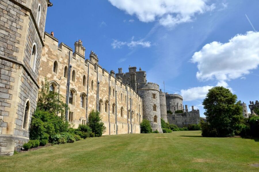 From London: Half-Day Trip to Windsor with Castle Tickets - Windsor Town Time: Cute Shops, But Don’t Expect Much