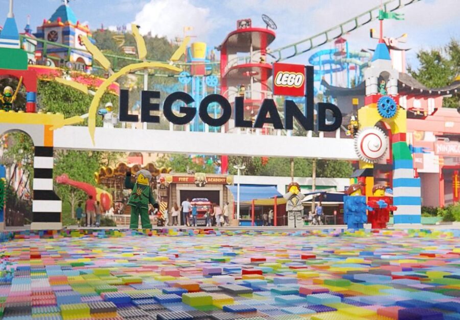 From London: LEGOLAND® Windsor Resort Entry & Coach Transfer - Entering LEGOLAND Windsor: What the 11 Lands Mean for Families