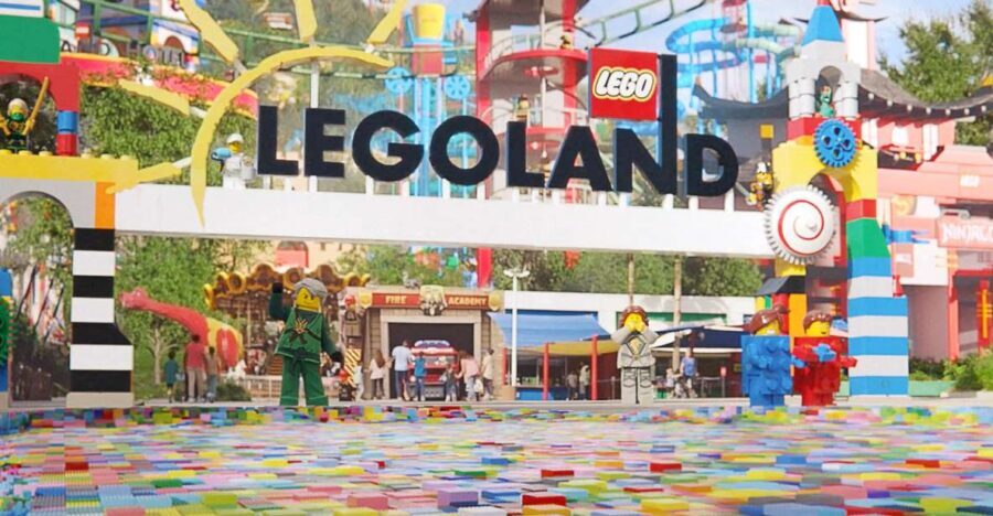 From London: LEGOLAND® Windsor Resort Entry & Coach Transfer - Minifigure Speedway: The Duelling Rollercoaster You’ll Want First