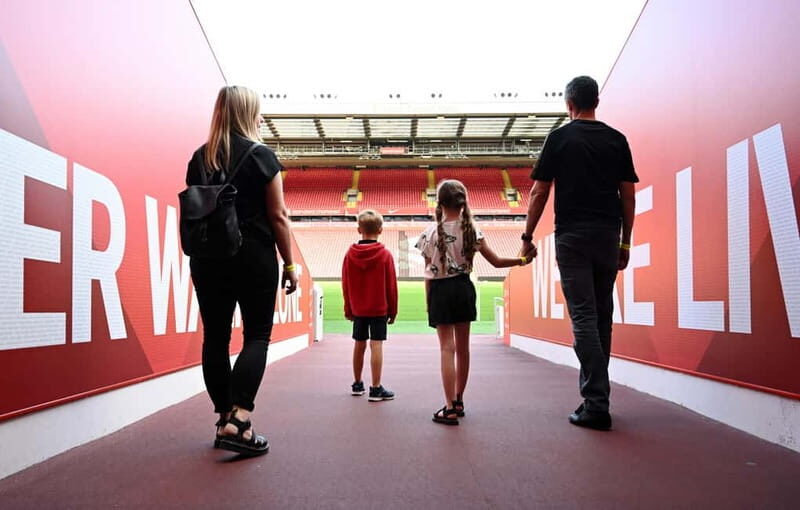From London: Liverpool FC Stadium & Museum Rail Day Tour - Quick Highlights You Can Plan Around
