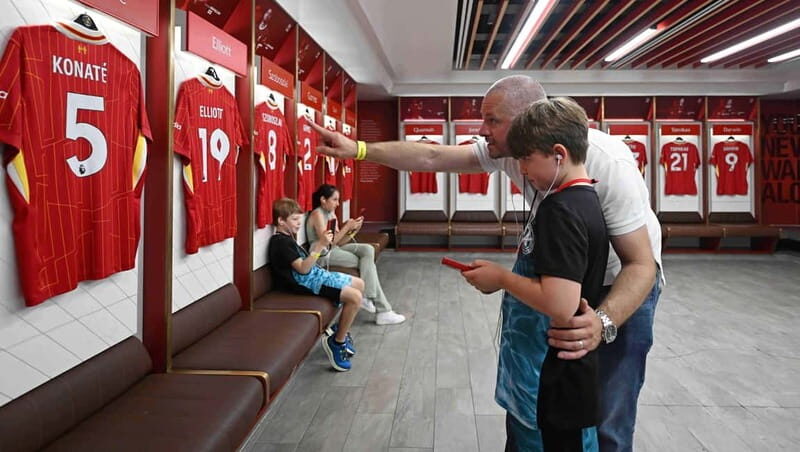 From London: Liverpool FC Stadium & Museum Rail Day Tour - Small Things to Know Before You Walk Through Anfield