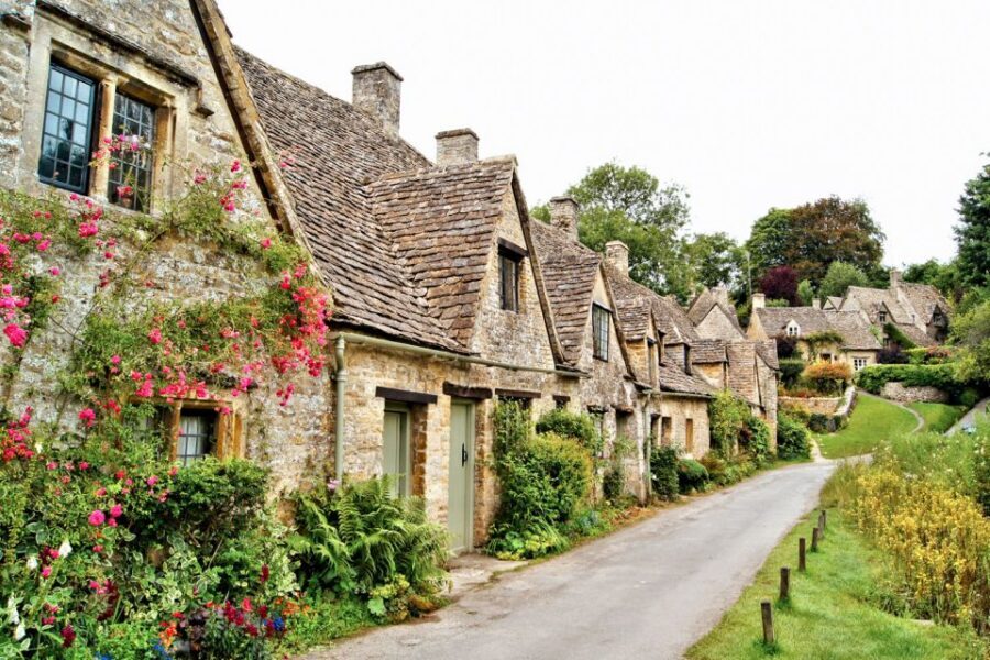 From London: Oxford and Cotswolds Villages Day Trip - Value for $80: what you get, and what you’ll pay out of pocket