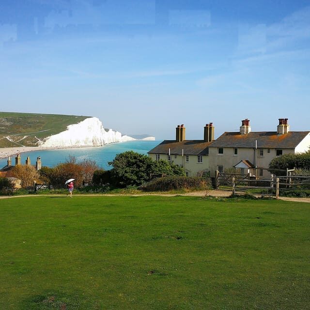 From London: Seven Sisters and Brighton Full-Day Tour - London Bridge to Brighton: the easy train start