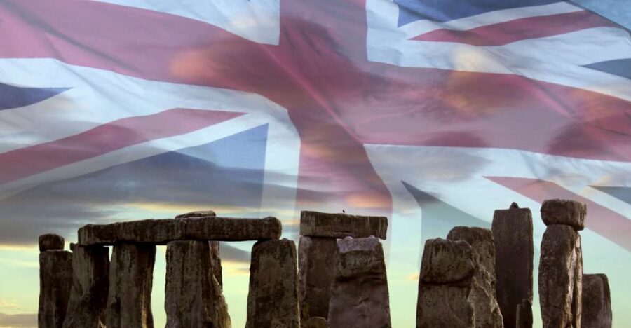 From London: Stonehenge and Bath Full-Day Tour - Guide and driver: the difference between seeing and understanding