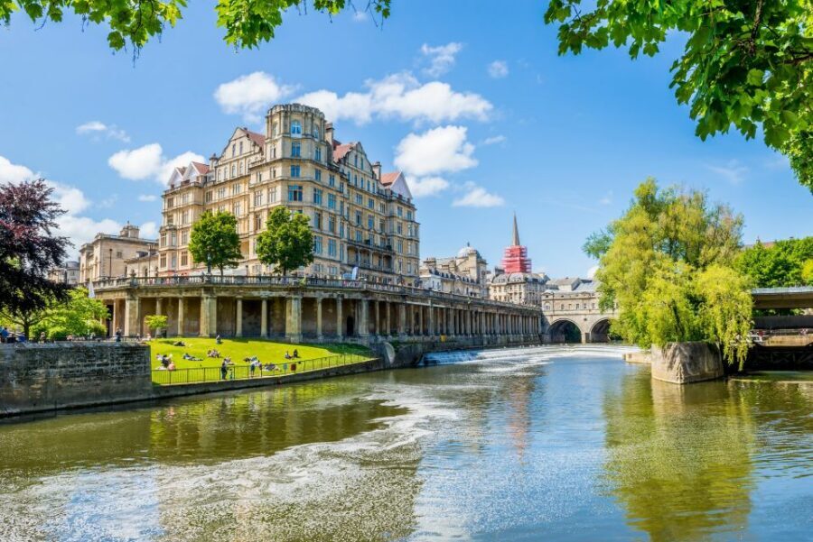 From London: Stonehenge and Bath Full-Day Tour - Getting to the tour: Victoria meeting point and your best start