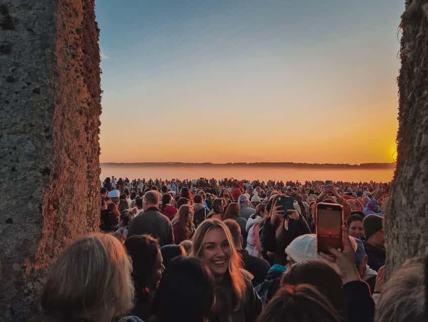 From London: Stonehenge Solstice Celebration Tour - Crowds, Ceremonies, and Staying in the Right Headspace