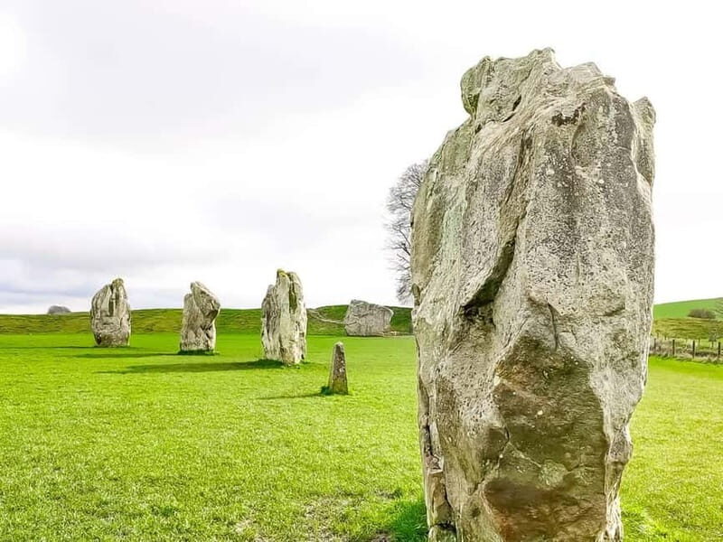 From London: Stonehenge & The Stone Circles of Avebury Tour - Avebury’s stone circle and the medieval village time