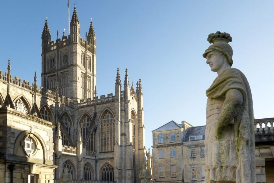 From London: Stonehenge, Windsor, and Bath Small Group Tour - Windsor Castle state apartments and St George’s Chapel priorities
