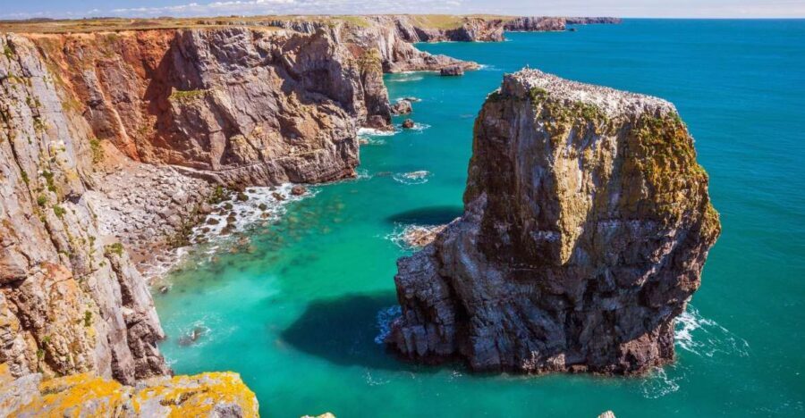 From London: Wales 5-Day Group Tour - Comfort on the 16-seat mini-coach: friendly, but not for everyone