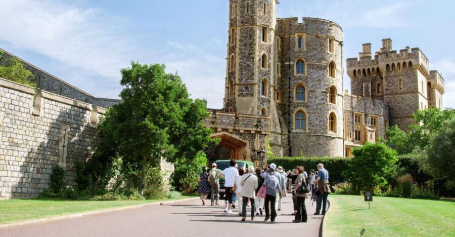 From London: Windsor Castle, Bath, and Stonehenge Day Trip - Stonehenge: Monoliths, Plain Weather, and Theories That Stick