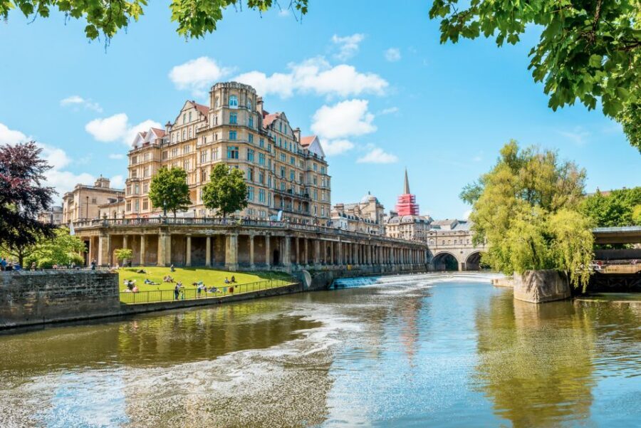 From London: Windsor Castle, Bath, and Stonehenge Day Trip - Price and Value: Is $182 a Good Deal?