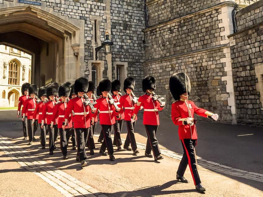 From London: Windsor Castle Half-Day Tour with Entry Ticket - Why Windsor Castle still feels like a working royal residence
