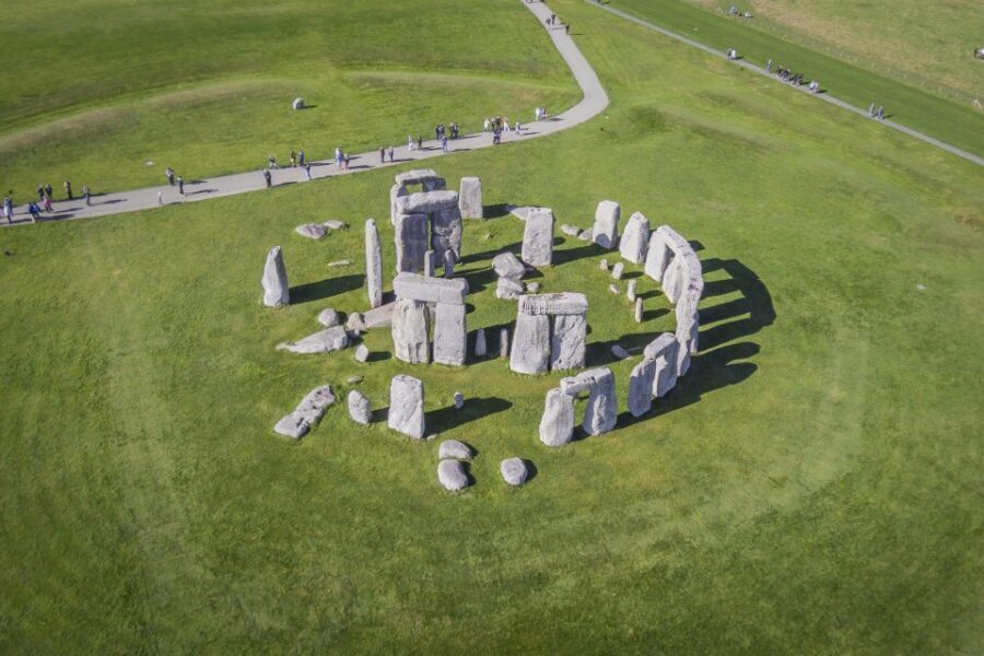 From London: Windsor, Oxford & Stonehenge Full-Day Trip - Final decision: who should book this, and who should rethink it