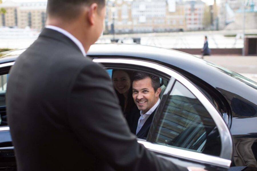 From London: Windsor, Stonehenge & Oxford Private Car Tour - Guide Quality and Timing: What to Watch for on a Packed 11-Hour Route
