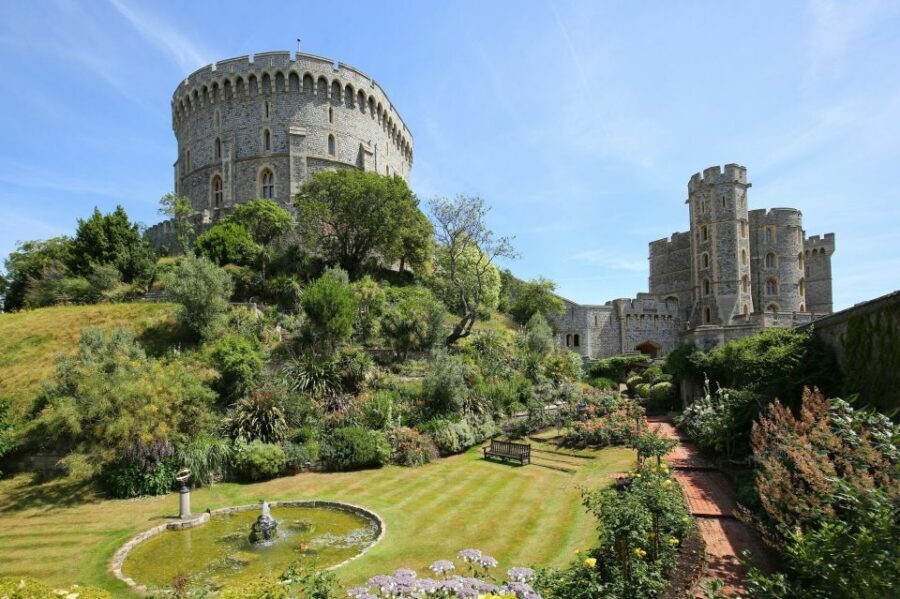 From London: Windsor, Stonehenge, & Salisbury Cathedral Trip - Who this trip fits best
