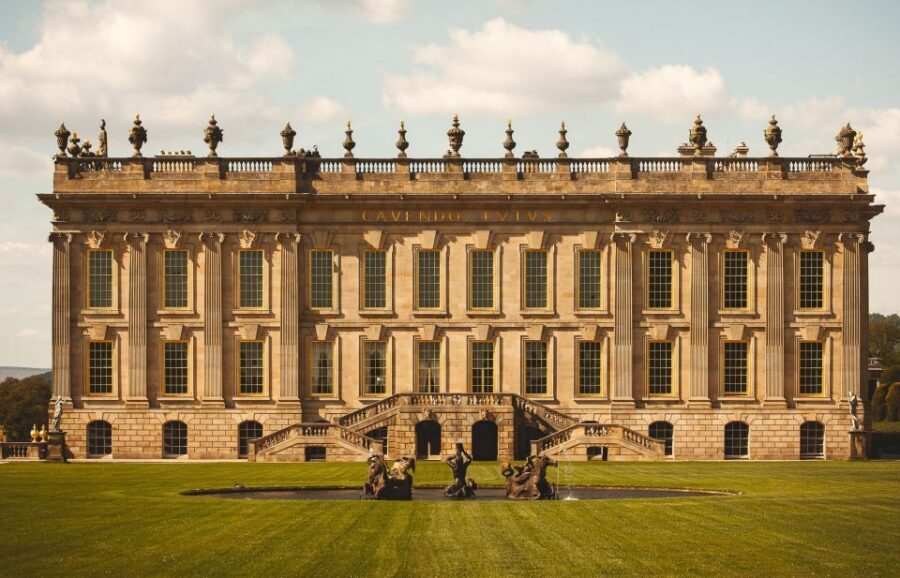 From Manchester: Chatsworth and the Peak District Tour - The Mini-Coach Ride: Comfortable Enough to Enjoy the Drive