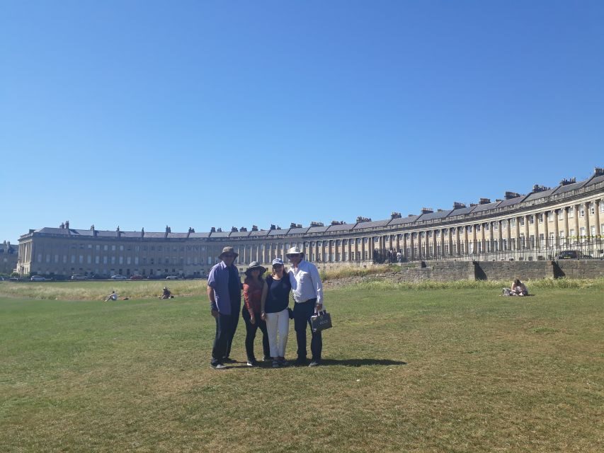 From Southampton: Stonehenge and Bath Guided Day Trip - Roman Baths Time: Guided Setup, Independent Explore