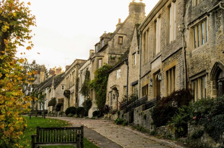 From Stratford-on-Avon/Moreton-in-Marsh: Secret Cotswolds - Guiting Power: quiet countryside village life, on purpose