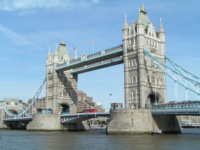 Full-Day London Experience: Tower, St. Pauls, Cruise & Guard - Tower of London: how to spend 2.5 hours without feeling rushed