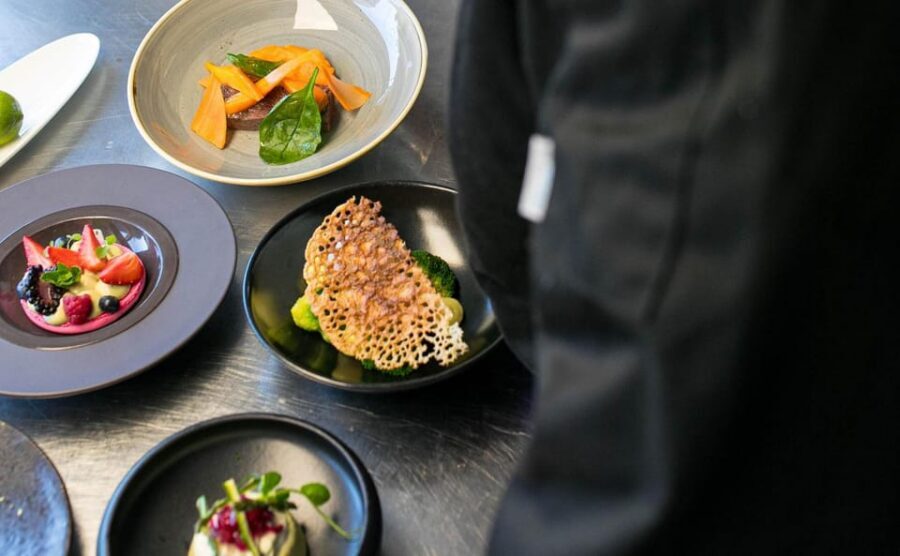 Gastronomic 6-course fine-dining dinner on Luxury London Bus - Wheelchair accessible, and who this dinner cruise is for