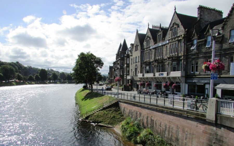 Glasgow: 2-Day Loch Ness, Inverness & Highlands Tour - From Glasgow to the Highlands: how this 2-day rhythm feels
