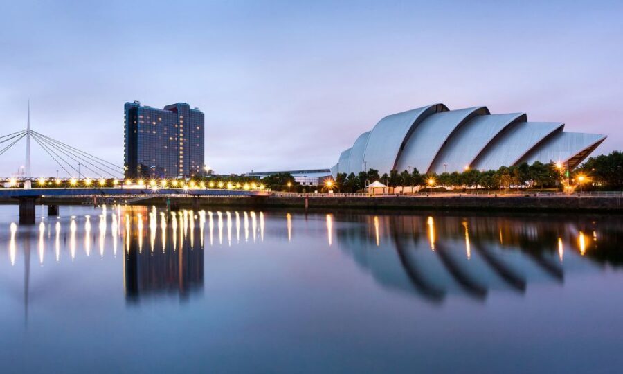 Glasgow and Scottish Lakes Tour in Italian - From Edinburgh’s High Street to the Trossachs in One Day