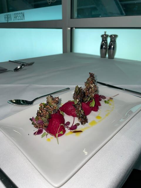 Glasgow: Celtic Park Number 7 Restaurant - Key highlights