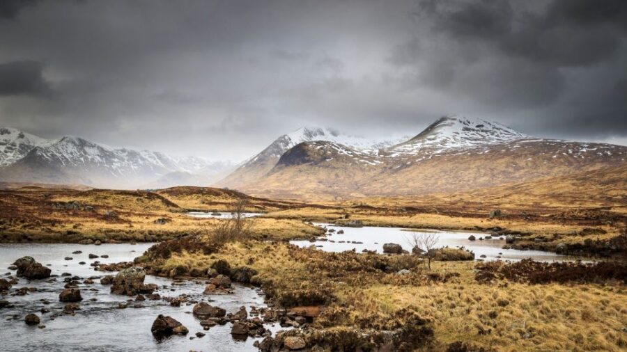 Glasgow: Glencoe, Scenic Walk & Scottish Highlands Tour - Short walk around a Glencoe loch: quiet views with a human story