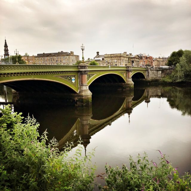 Glasgow in a Day: Private Sightseeing Tour from Edinburgh - A private guide who adapts, not recites
