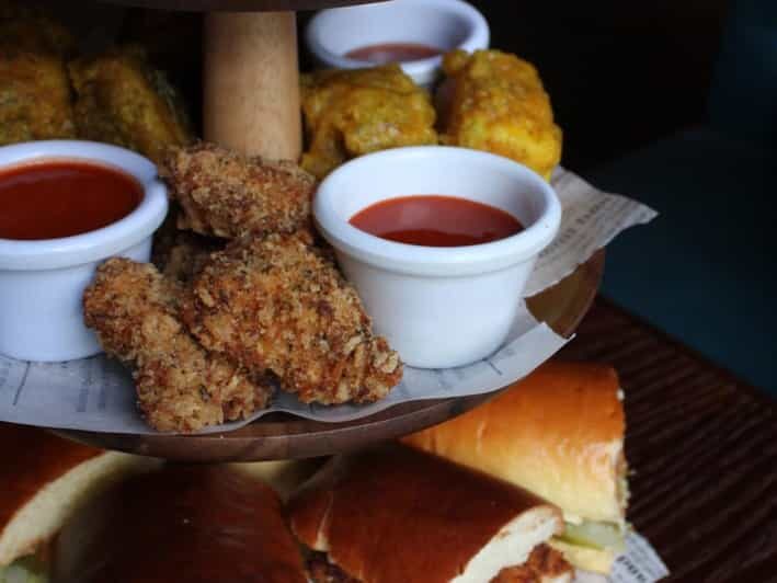 Glasgow: Kentuck-Tea, A twist on afternoon tea - Kentuck-Tea at Van Winkle: Kentucky-style comfort, not dainty tea