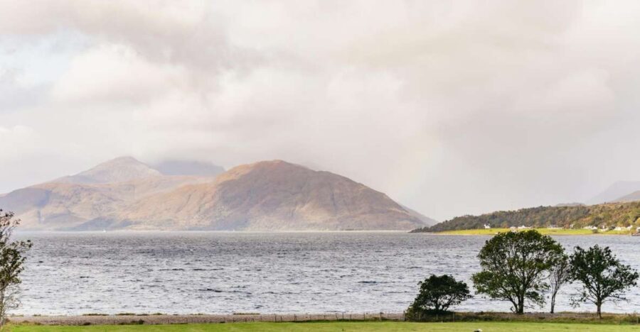 Glasgow: Loch Ness, Glencoe and Highlands Tour with Cruise - Loch Ness: 50 minutes on the water and folklore you can hear