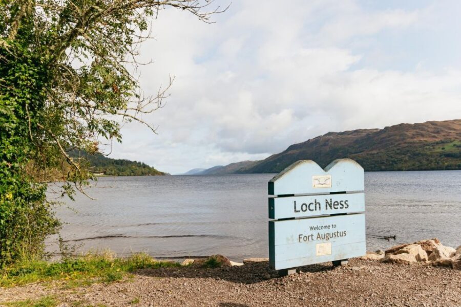 Glasgow: Loch Ness, Glencoe and Highlands Tour with Cruise - Pitlochry: the classic Scottish town finish