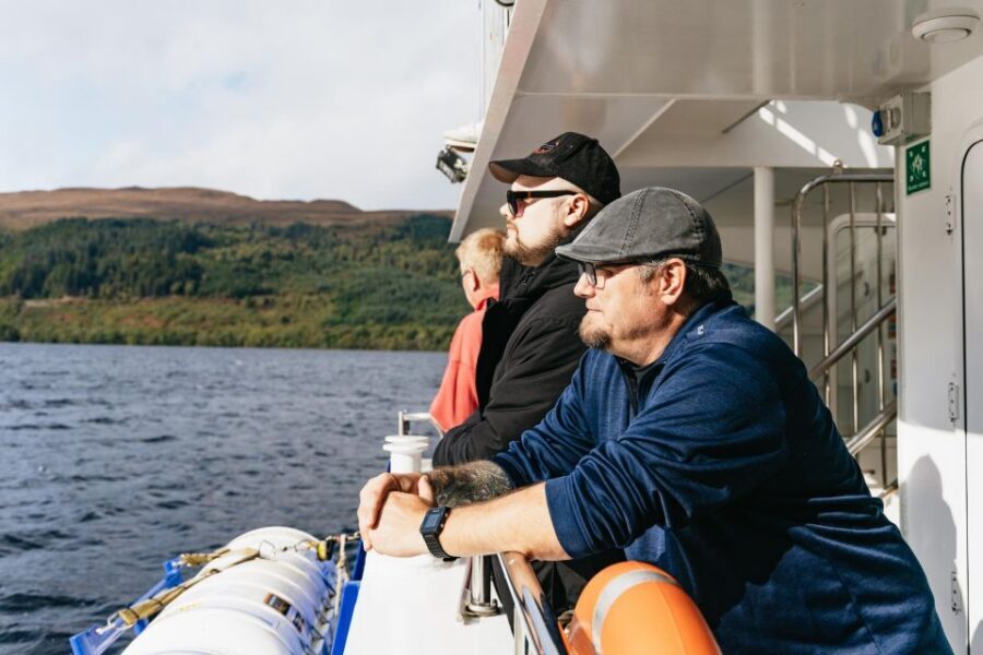 Glasgow: Loch Ness, Glencoe and Highlands Tour with Cruise - The mini-coach setup: comfortable enough to go the distance
