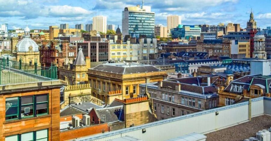 Glasgow: Private custom tour with a local guide - What you’ll see: iconic exteriors, museums if you want them
