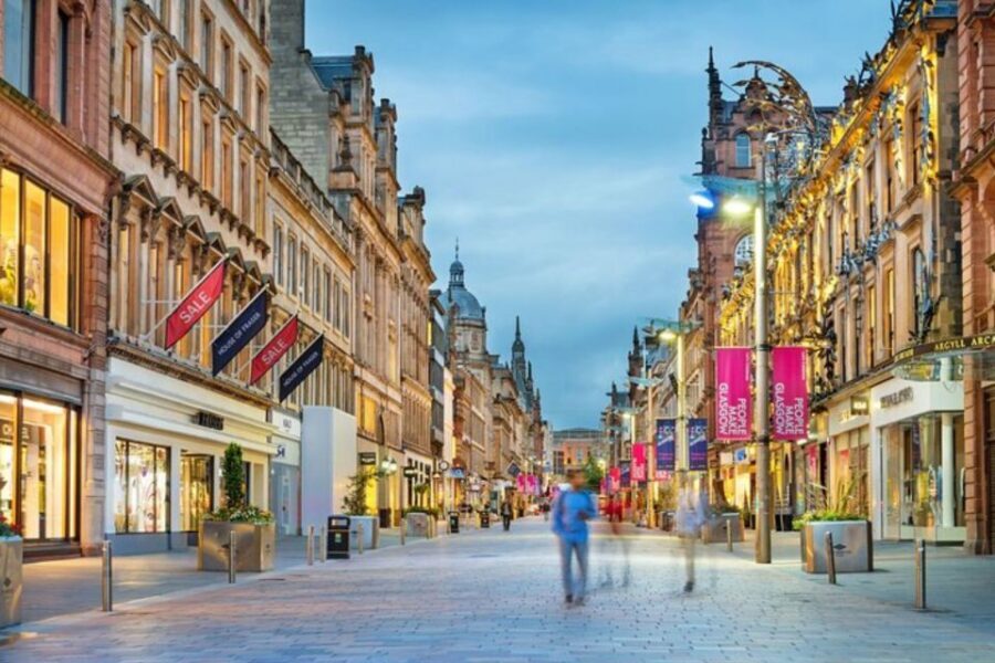 Glasgow: Private custom tour with a local guide - Price and value: why $64 per person can actually feel fair