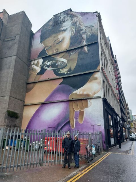 Glasgow: Private Street Art Walking Tour - Billy Connolly mural spots and the Smug wall that feels like a Glasgow handshake