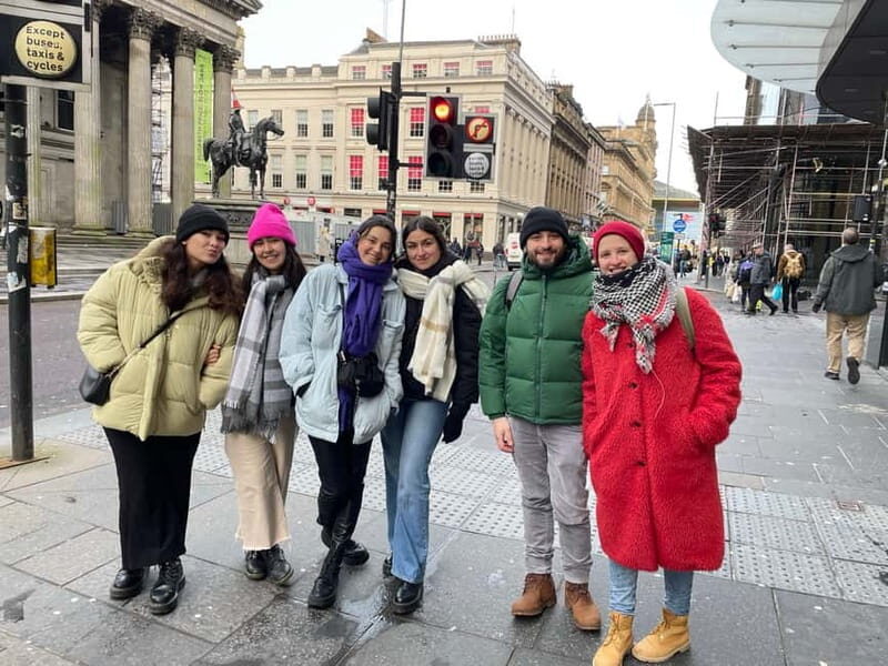 Glasgow: Walk The streets with a professional actor as guide - Key highlights worth showing up for