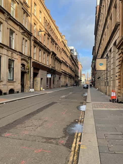 Glasgow: Walk The streets with a professional actor as guide - Merchant City Lanes and Hidden Alleys: where stories feel close to the street
