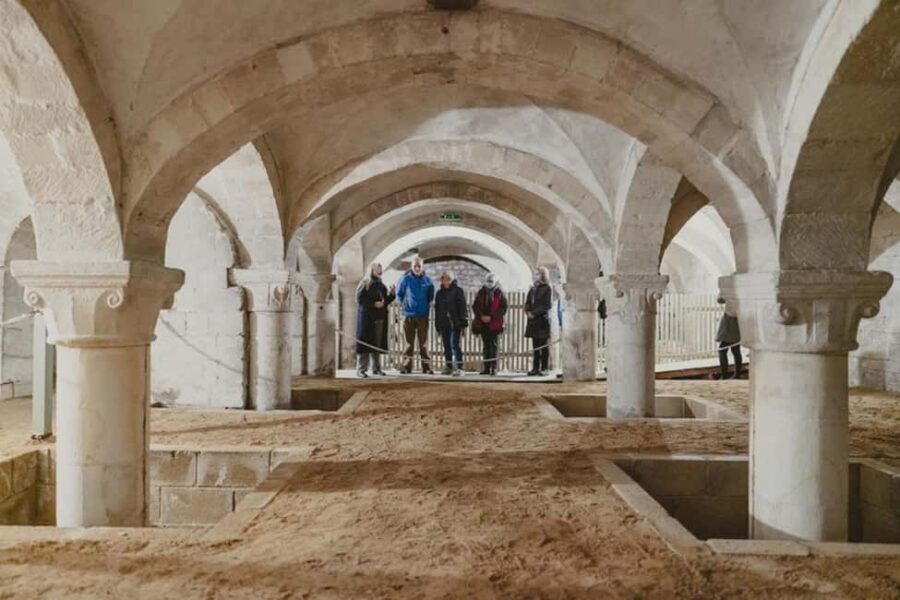 Gloucester Cathedral: Crypt Tour - Entering Gloucester Cathedral Crypt Tour: what the 25 minutes really gives you
