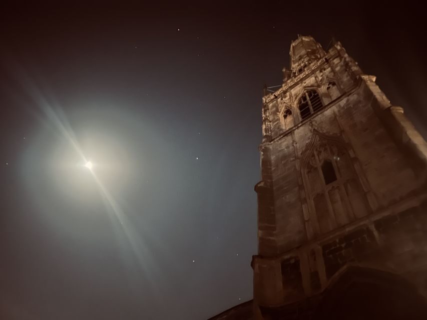 Gloucester: Ghost-Themed Guided Walking Tour - Before You Go: what to pack for a 2.5-hour spooky walk