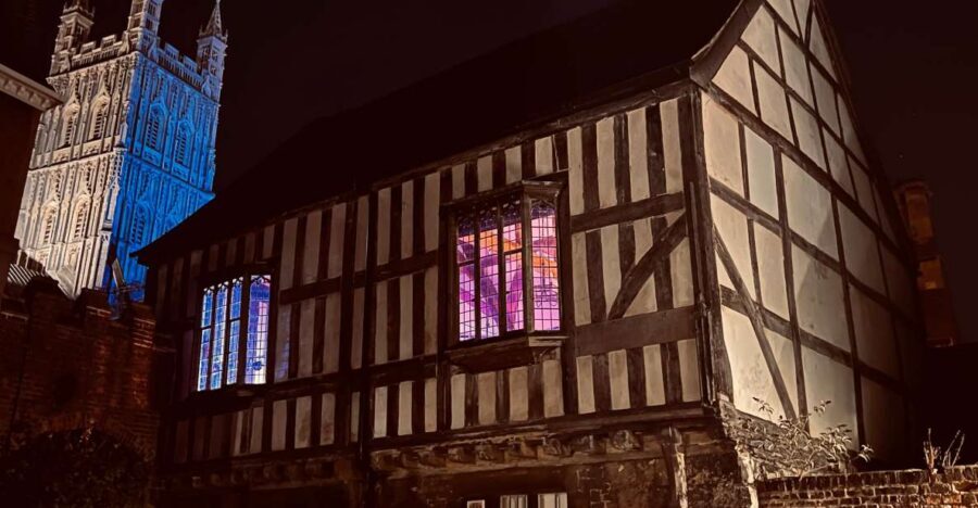 Gloucester: Ghost-Themed Guided Walking Tour - Pinchbelly Alley and the smaller lanes that make the stories feel real