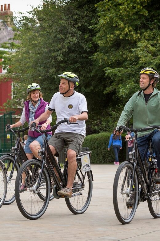Guided Cycling Tour of York - Stop-by-stop style: what each pause is for
