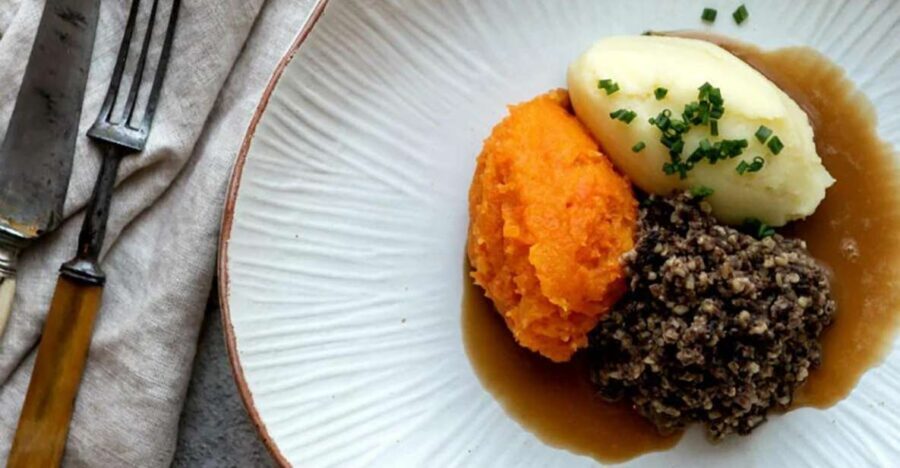 Haggis paired with whisky & gins in 56 North distillery! - Inside the Bar & Distillery: What You’re Really Visiting