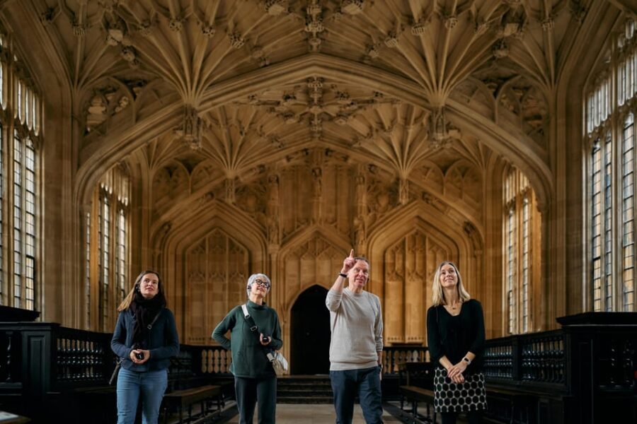 Harry Potter Bodleian Library, Oxford and Lacock Tour - Christ Church College: Great Hall Inspiration and the Stone Staircase